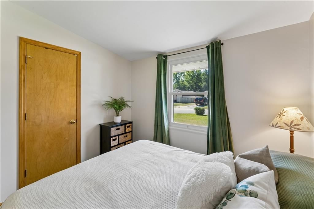 Photo 28 of 44 - 18510 E 5th Street N, Independence, MO 64056