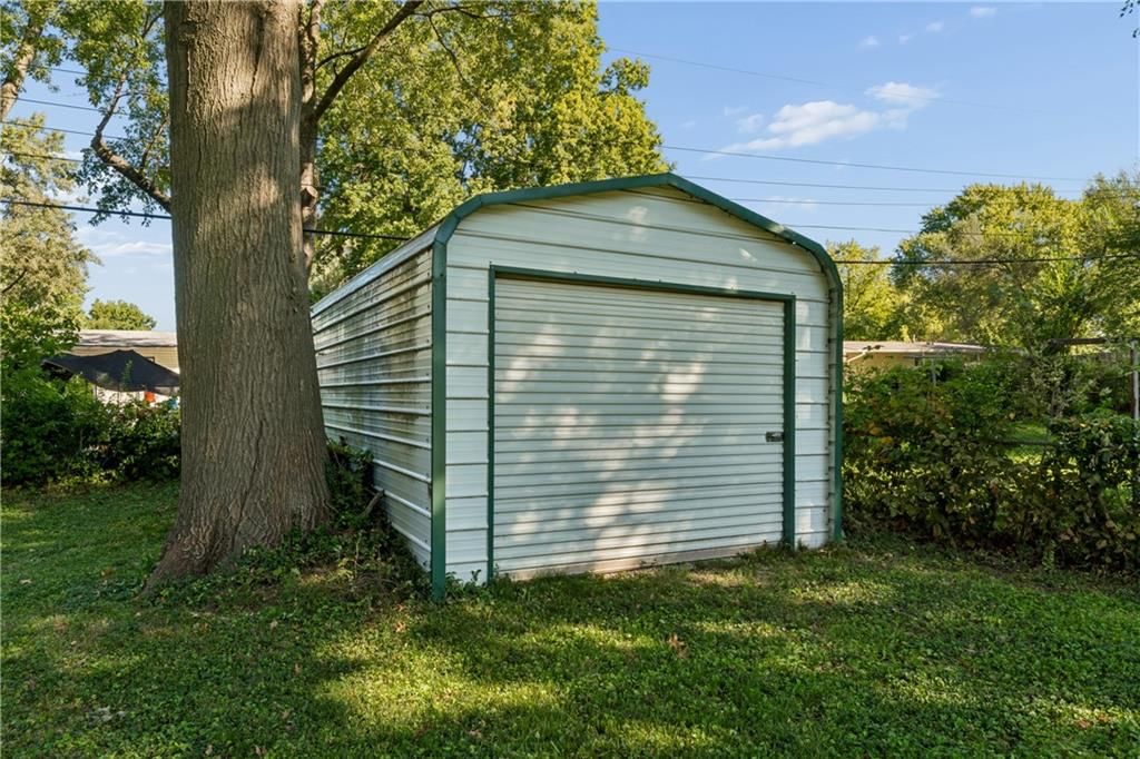 Photo 43 of 44 - 18510 E 5th Street N, Independence, MO 64056