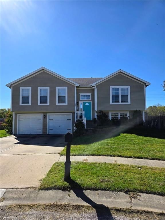 109 W 182nd Street, Belton, MO