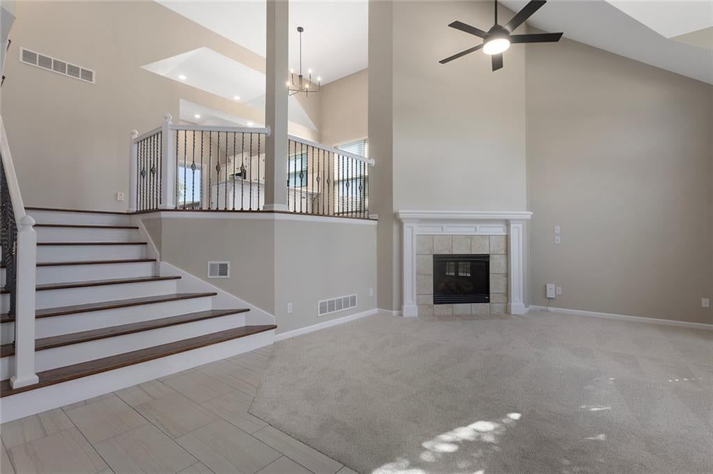 2280 W Cothrell Street, Olathe, KS: listing photo 3