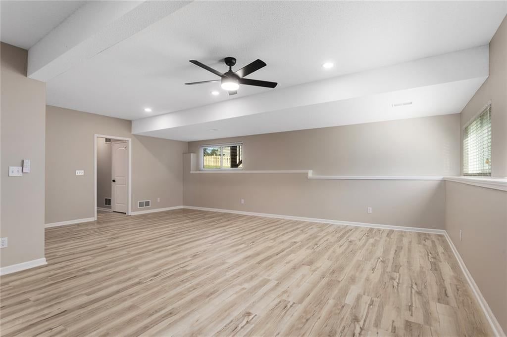 Photo 28 of 37 - 2280 W Cothrell Street, Olathe, KS 66061