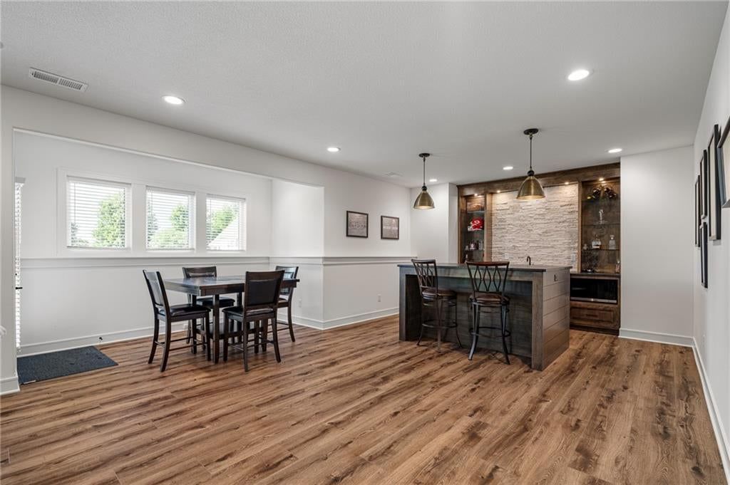 Photo 40 of 66 - 4209 NE Hideaway Drive, Lee's Summit, MO 64064