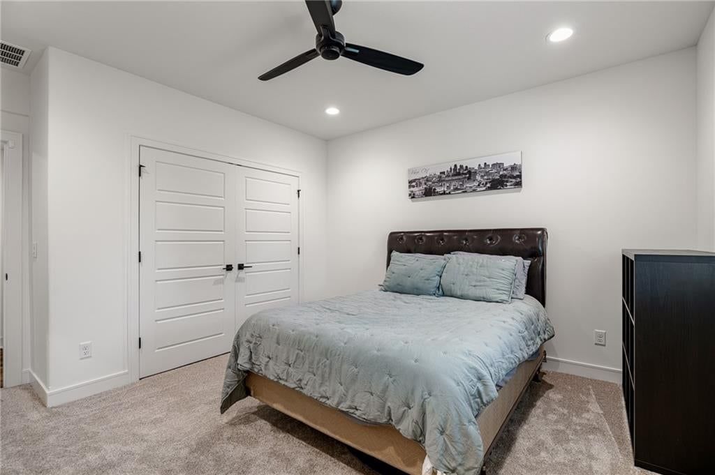 Photo 46 of 66 - 4209 NE Hideaway Drive, Lee's Summit, MO 64064