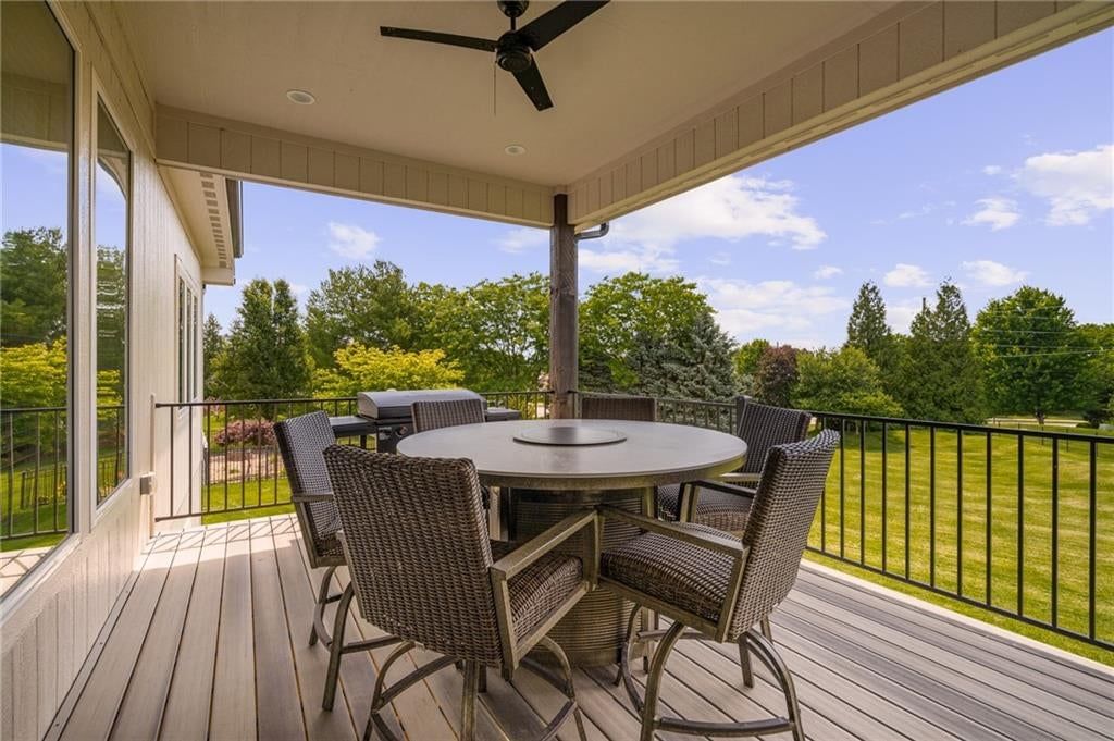 Covered patio and concrete patio at 4209 NE Hideaway Drive, Lee's Summit, MO 64064