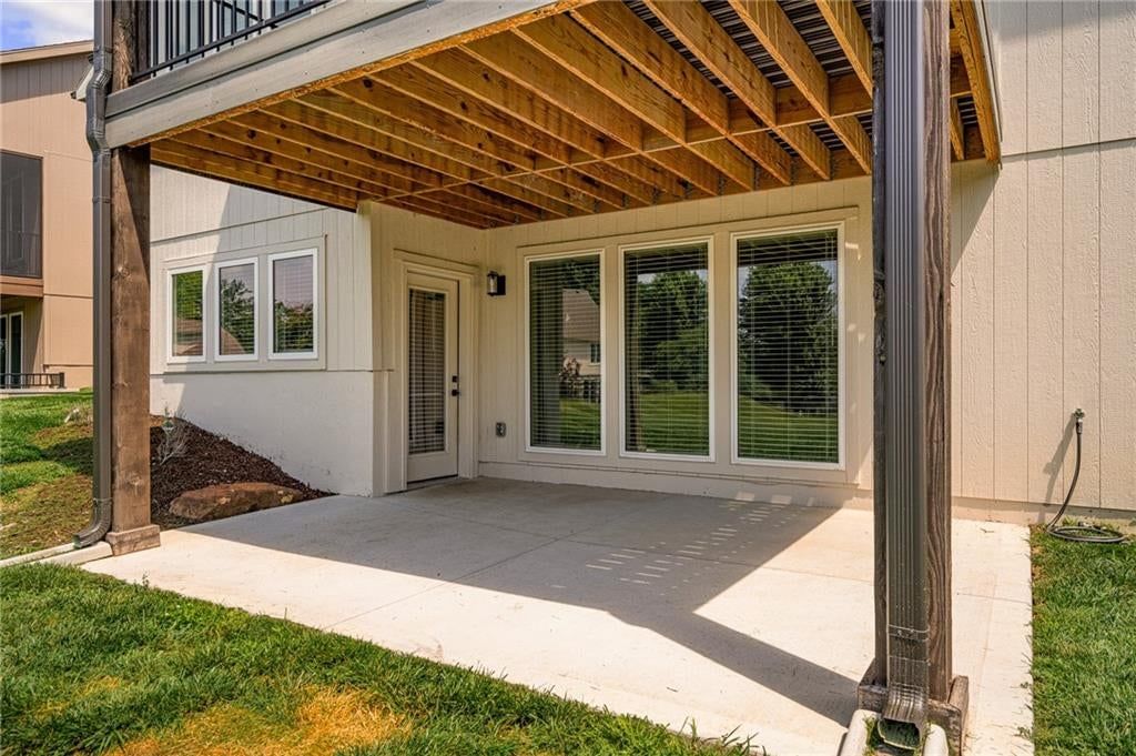 Photo 52 of 66 - 4209 NE Hideaway Drive, Lee's Summit, MO 64064