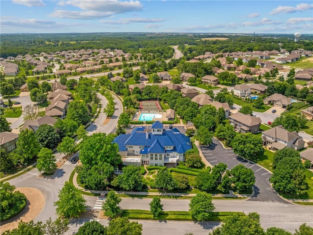 Photo 58 of 66 - 4209 NE Hideaway Drive, Lee's Summit, MO 64064