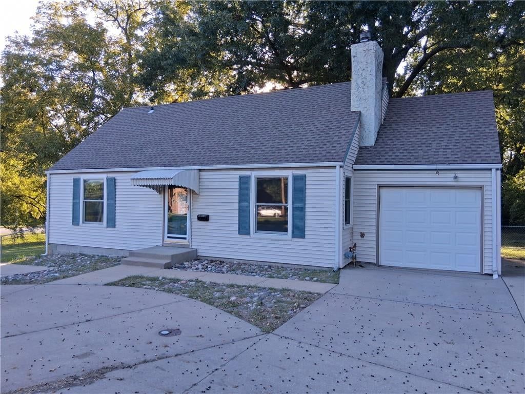 7020 Raytown Road, Raytown, MO