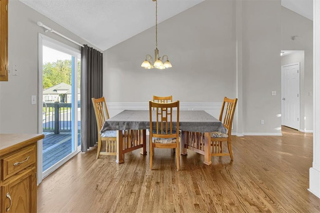 Photo 11 of 57 - 616 Patrick Drive, Excelsior Springs, MO 64024