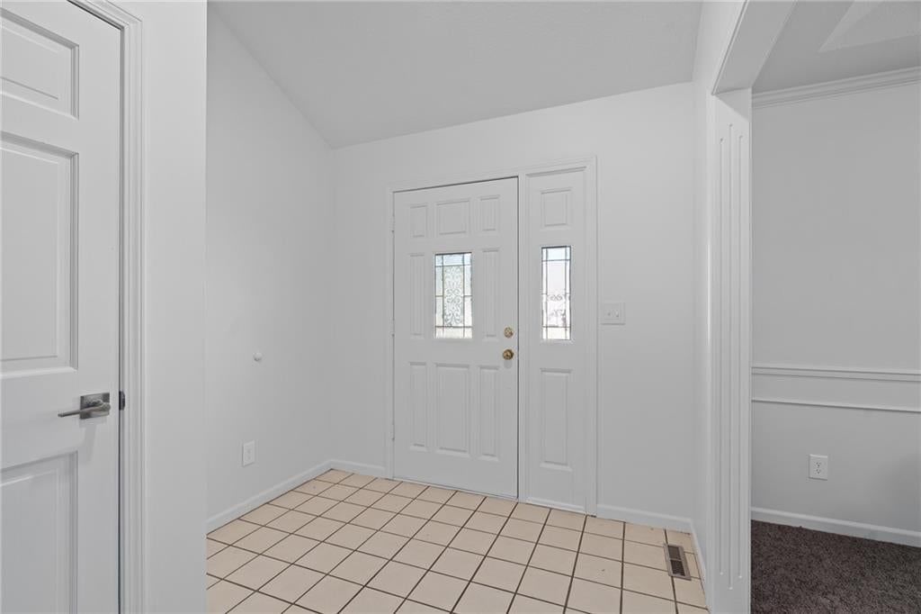 Photo 8 of 56 - 436 NW Eastwood Drive, Blue Springs, MO 64014