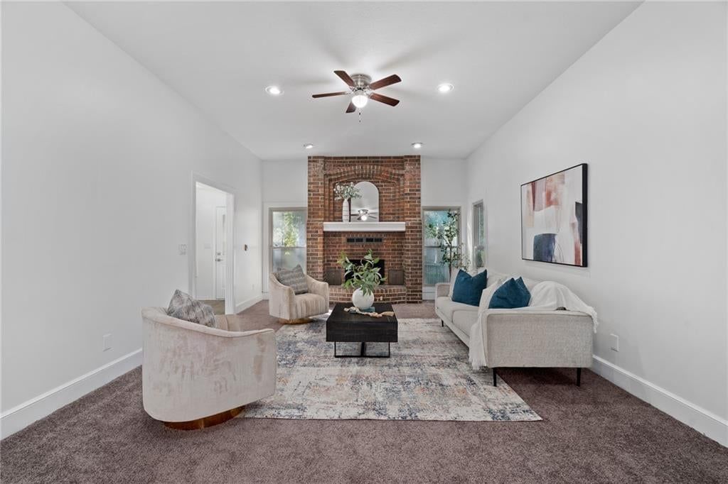 Photo 11 of 56 - 436 NW Eastwood Drive, Blue Springs, MO 64014