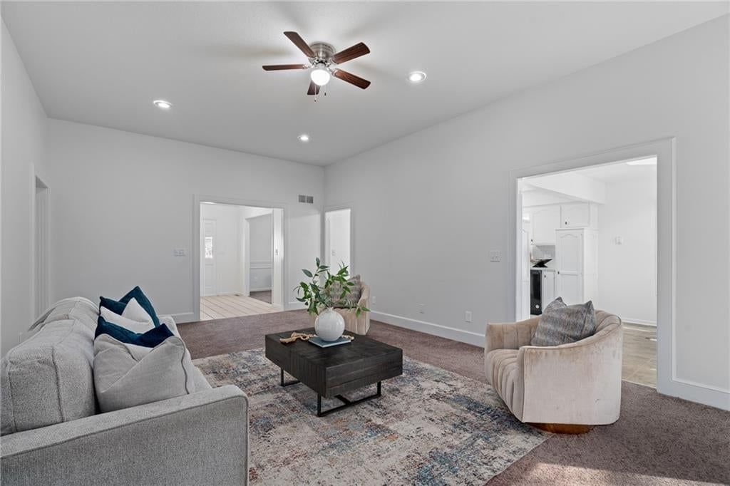 Photo 13 of 56 - 436 NW Eastwood Drive, Blue Springs, MO 64014