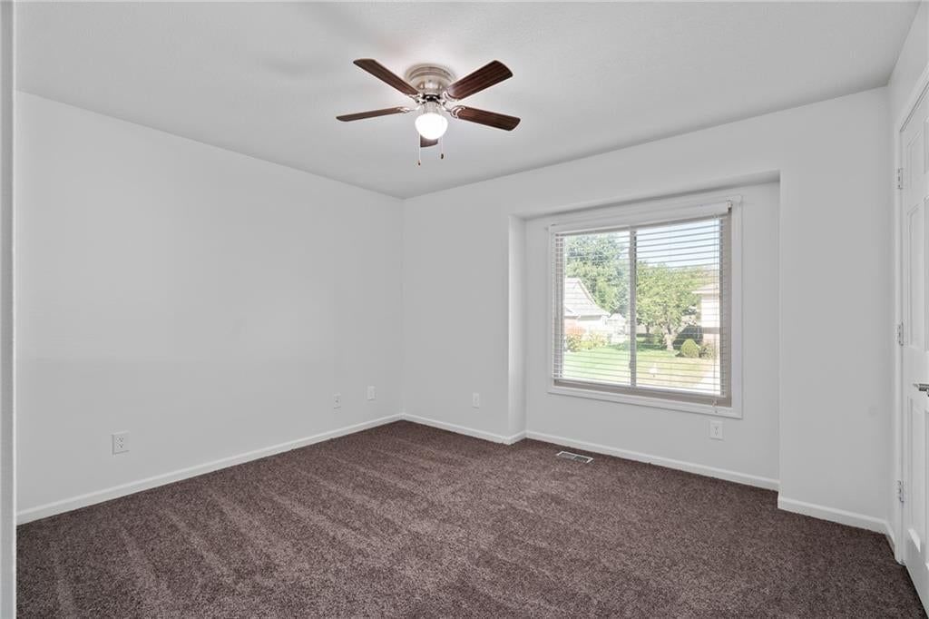 Photo 31 of 56 - 436 NW Eastwood Drive, Blue Springs, MO 64014