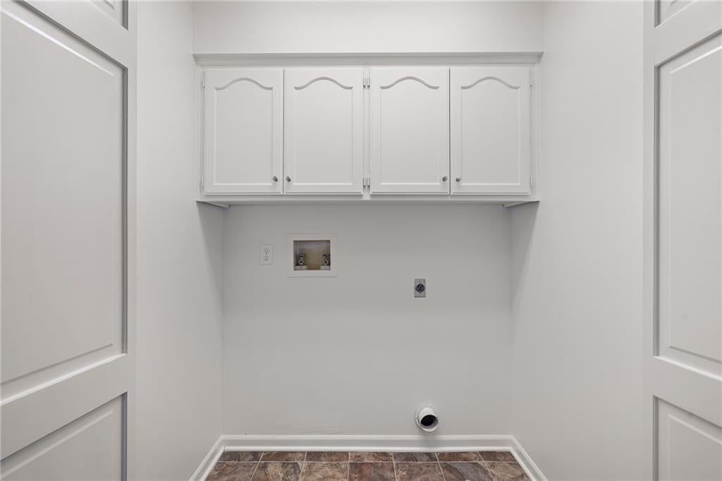Photo 36 of 56 - 436 NW Eastwood Drive, Blue Springs, MO 64014