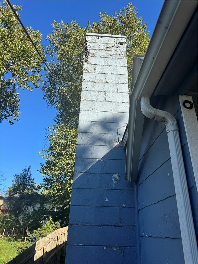 4933 N Bellaire Avenue, Kansas City, MO: listing photo 3
