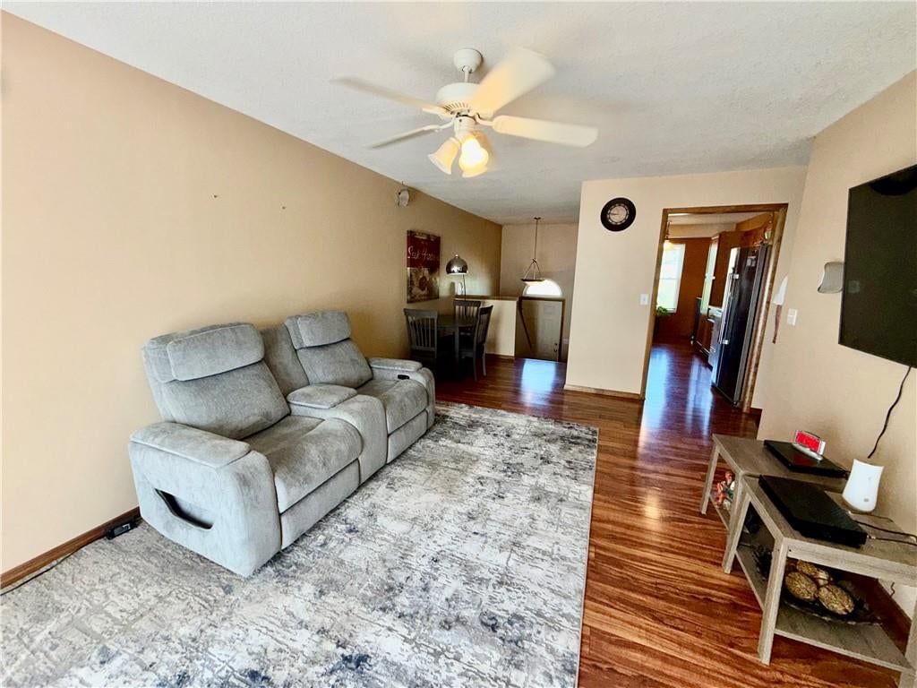 Open floor plan at 3814 NE 86th Terrace, Kansas City, MO 64156