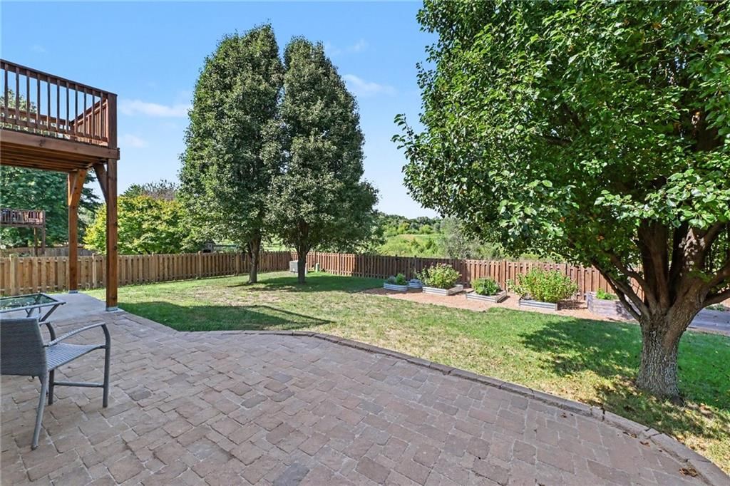Photo 23 of 32 - 1204 N 4th Street E, Louisburg, KS 66053