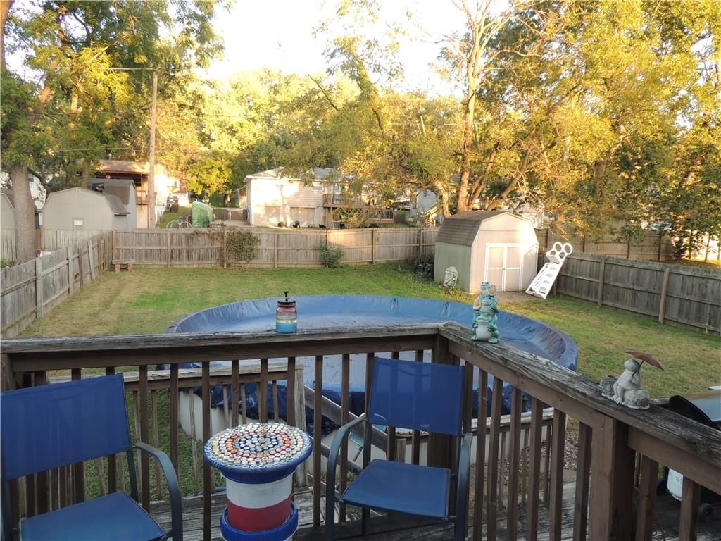 Fenced yard at 6911 N Liberty Street, Liberty, MO 64118