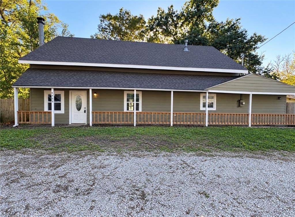 8409 Curly Lane, Freeman, MO