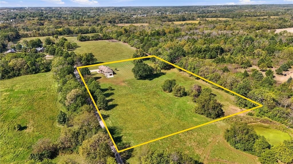 Photo 39 of 39 - 7000 Fort Myers Boulevard, Belton, MO 64012