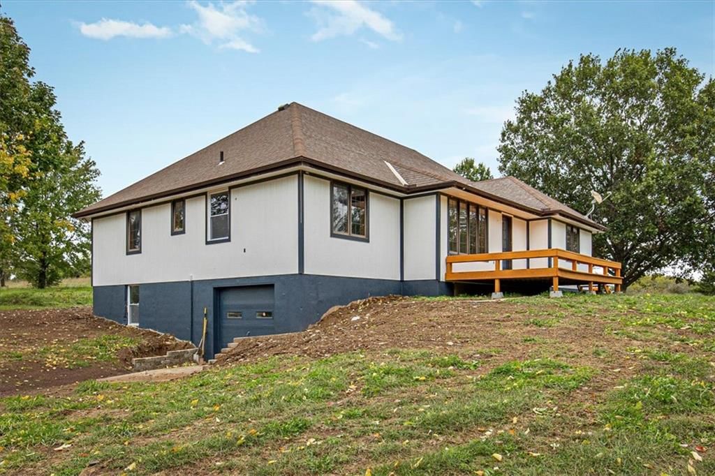 Photo 51 of 60 - 19626 SE Dykes Road, Holt, MO 64048