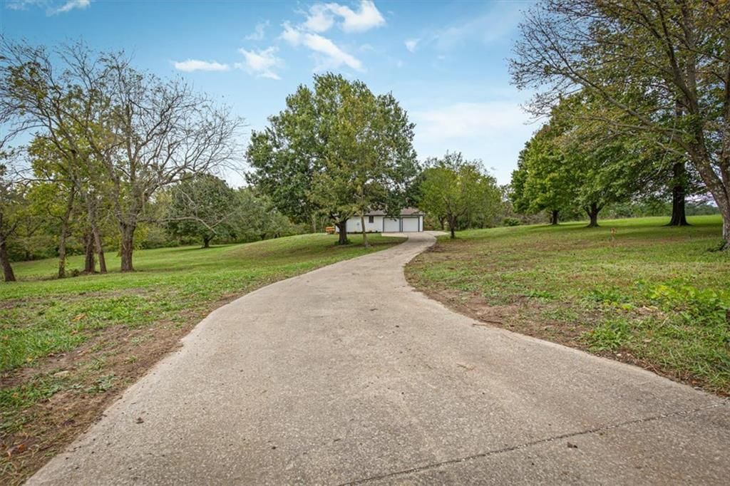 Photo 54 of 60 - 19626 SE Dykes Road, Holt, MO 64048