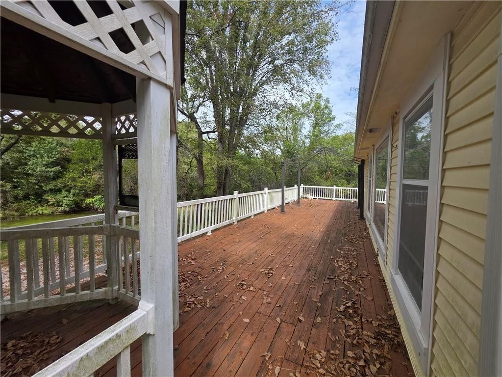 Deck at 16840 W 287th Street, Paola, KS 66071