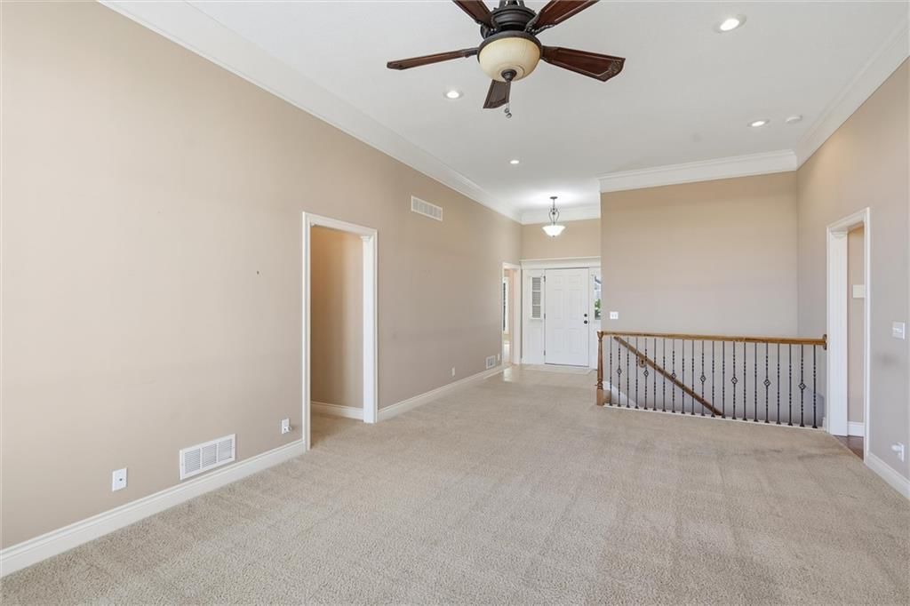 Photo 7 of 31 - 7600 NE 113th Street, Kansas City, MO 64157