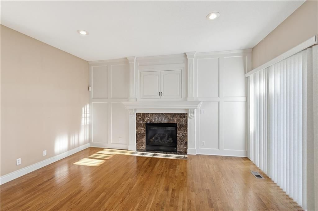 Photo 10 of 31 - 7600 NE 113th Street, Kansas City, MO 64157