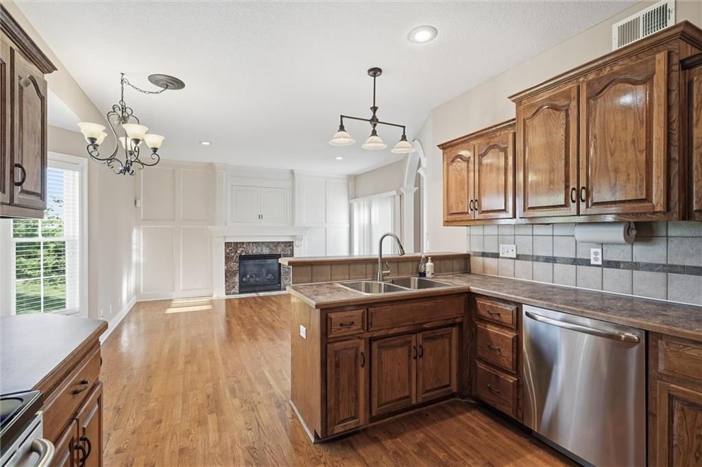 Photo 15 of 31 - 7600 NE 113th Street, Kansas City, MO 64157