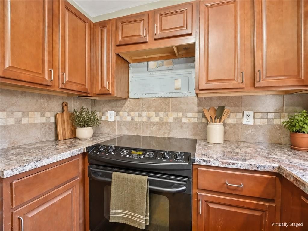 Photo 25 of 42 - 1000 S 57 Street, Kansas City, KS 66106