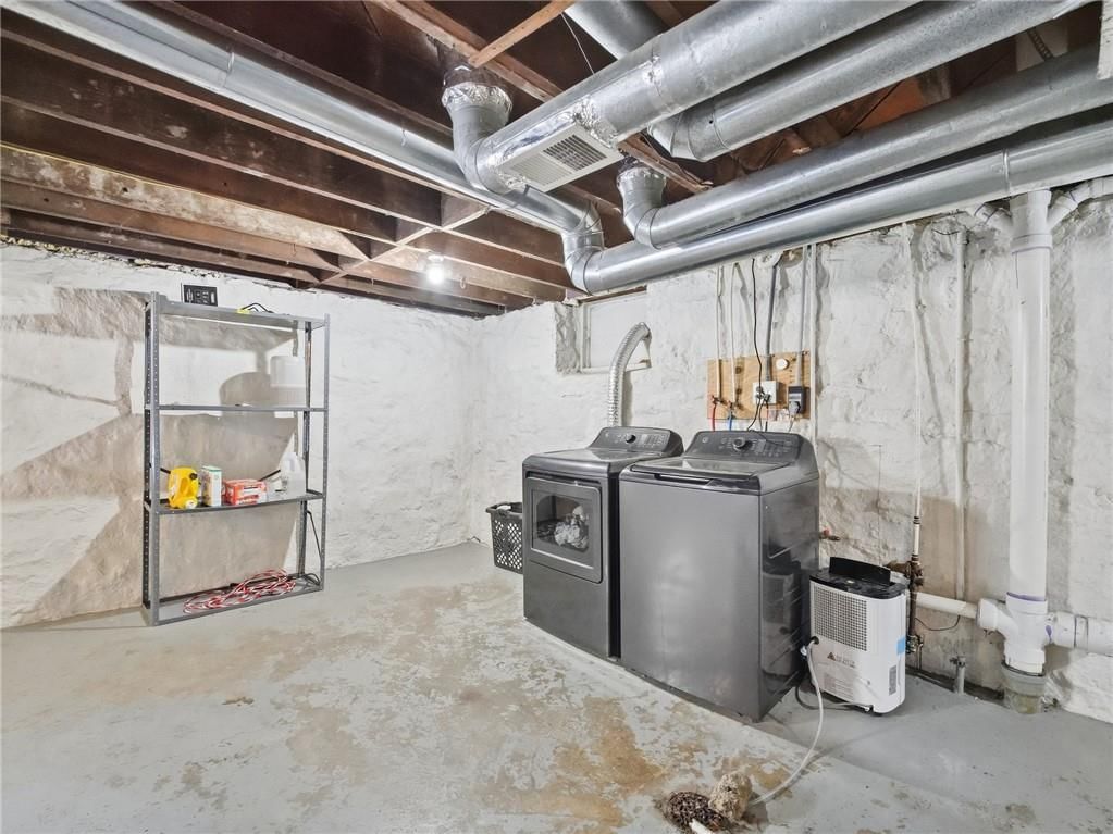 Photo 34 of 42 - 1000 S 57 Street, Kansas City, KS 66106