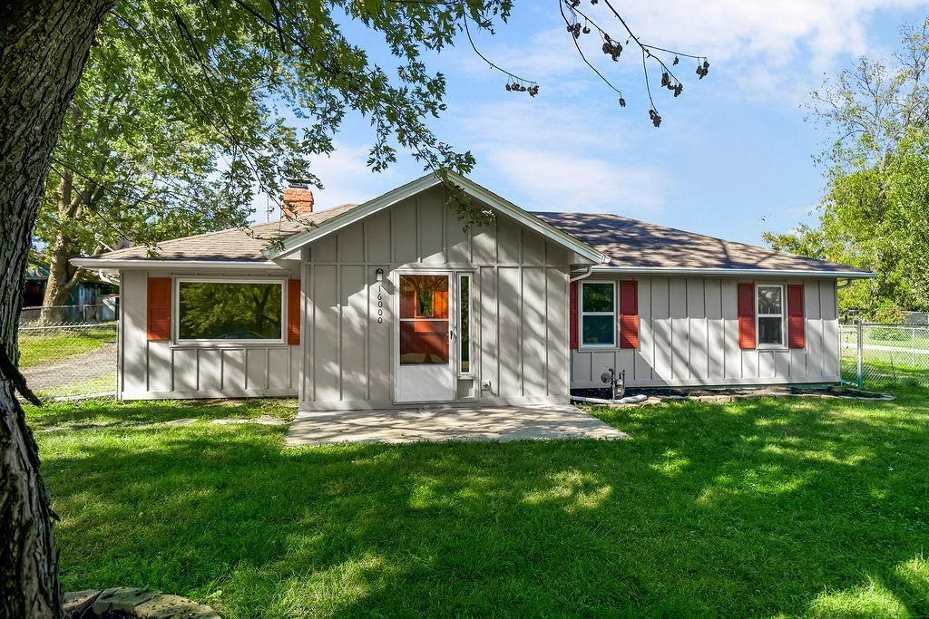 16000 Allen Avenue, Belton, MO: listing photo 3