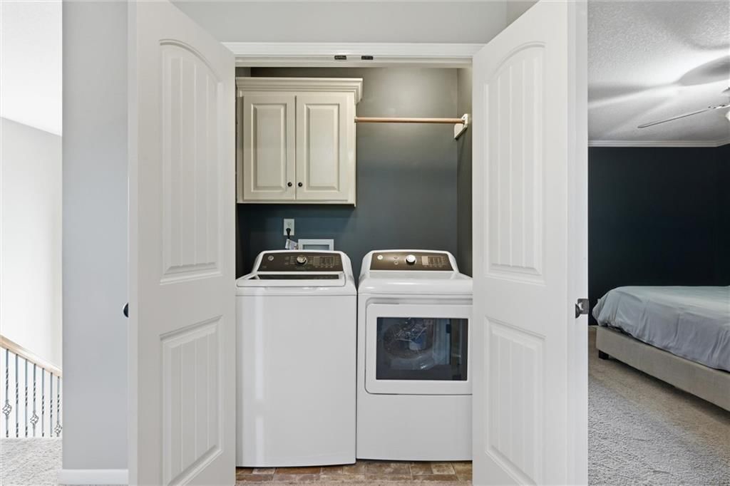 Laundry cabinets at 16917 Cross Creek Drive, Belton, MO 64012