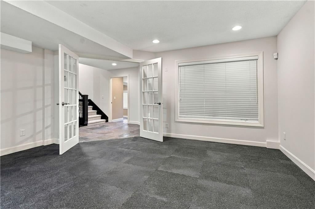 Photo 54 of 71 - 118 NE Edgewater Drive, Lee's Summit, MO 64064