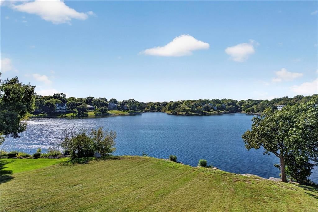 Photo 69 of 71 - 118 NE Edgewater Drive, Lee's Summit, MO 64064