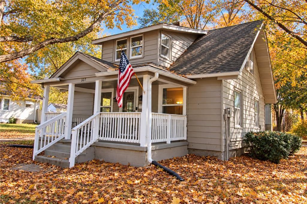 327 W SOUTHSIDE Boulevard, Independence, MO: listing photo 3