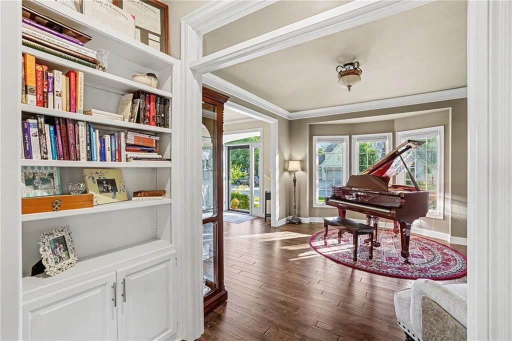 Photo 11 of 57 - 14104 Kessler Street, Overland Park, KS 66221