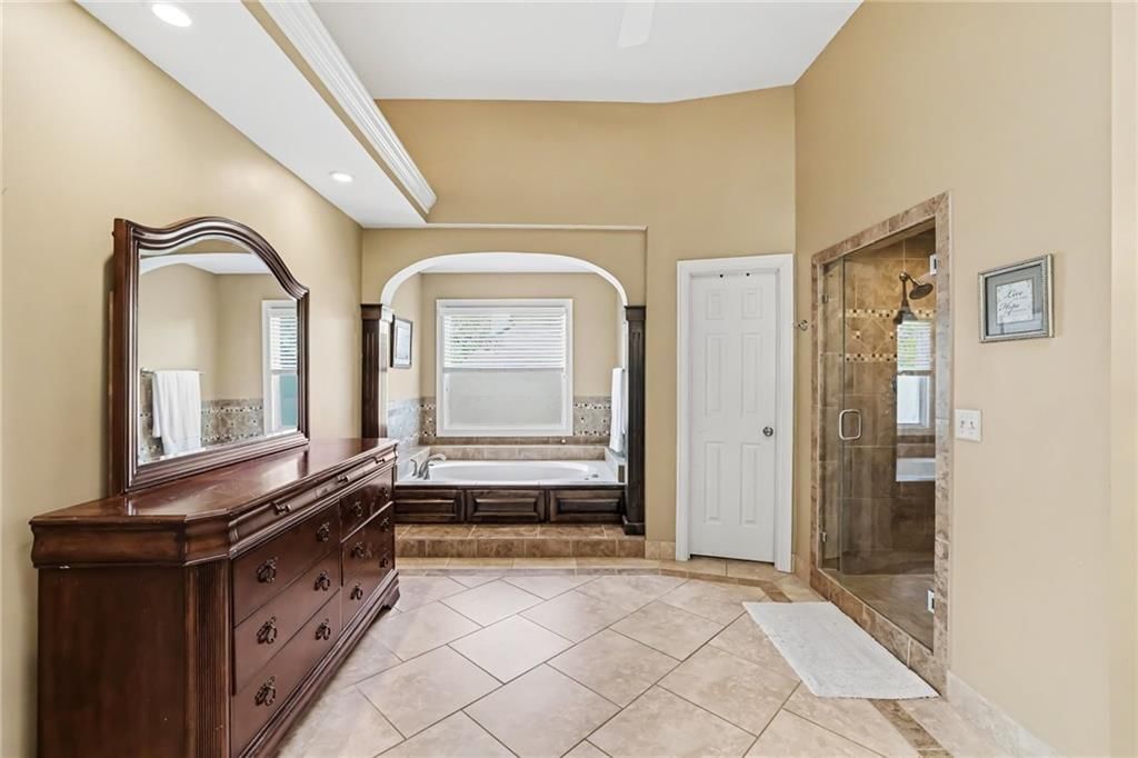 Photo 23 of 57 - 14104 Kessler Street, Overland Park, KS 66221