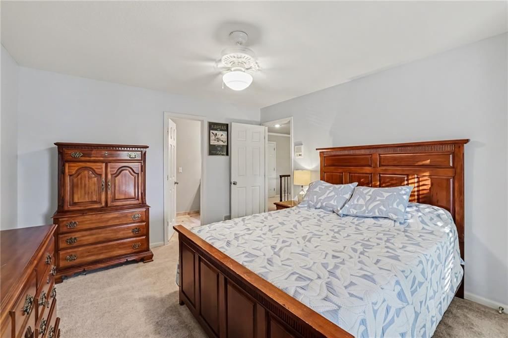 Photo 24 of 57 - 14104 Kessler Street, Overland Park, KS 66221