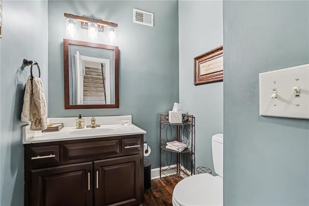 Photo 33 of 57 - 14104 Kessler Street, Overland Park, KS 66221