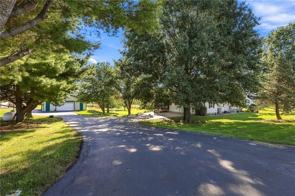 13019 N Prospect Avenue, Kansas City, MO: listing photo 3