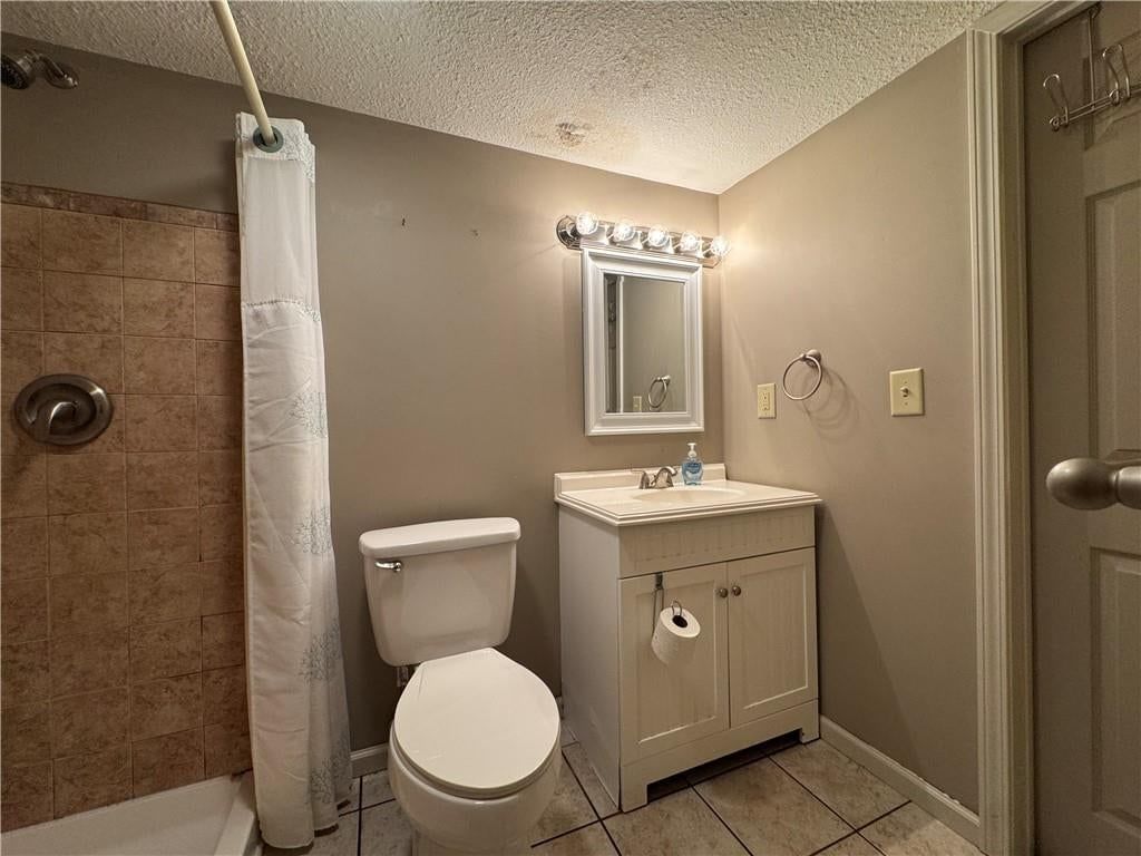 Photo 23 of 31 - 1401 NE 67th Terrace, Gladstone, MO 64118