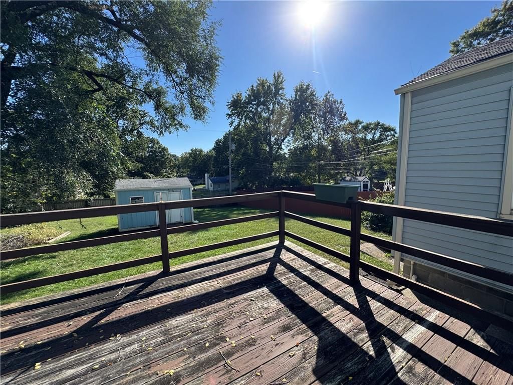 Deck at 1401 NE 67th Terrace, Gladstone, MO 64118