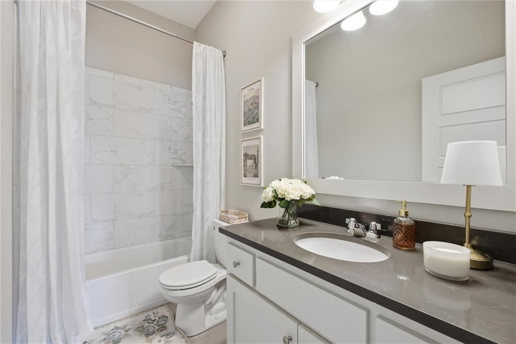 Photo 21 of 33 - 21798 W 119th Terrace #1401, Olathe, KS 66061