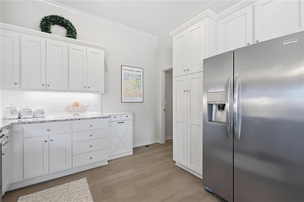 Photo 12 of 33 - 21798 W 119th Terrace #1401, Olathe, KS 66061