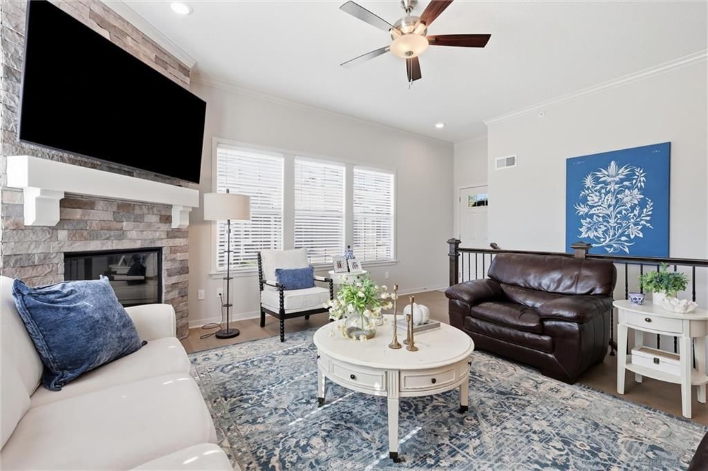 Photo 5 of 33 - 21798 W 119th Terrace #1401, Olathe, KS 66061