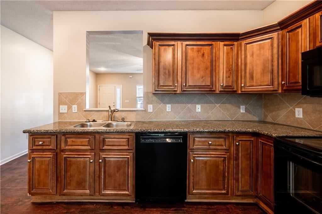 7809 NW 122nd Street, Kansas City, MO: listing photo 2
