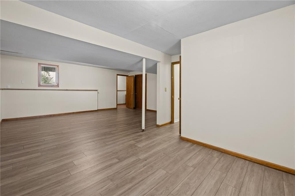 Photo 26 of 42 - 1558 W Mulberry Street, Olathe, KS 66061