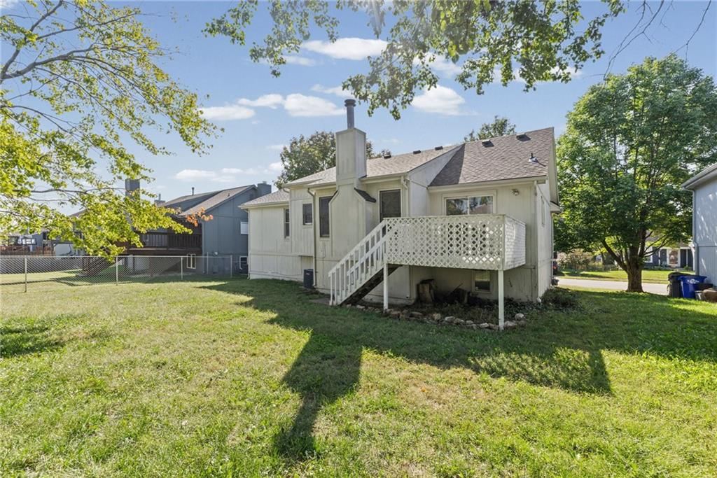 Photo 34 of 42 - 1558 W Mulberry Street, Olathe, KS 66061