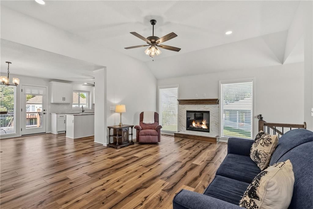 209 Tanner Place, Belton, MO